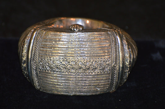 Antique Omani Nickel Silver Ankle Ornament